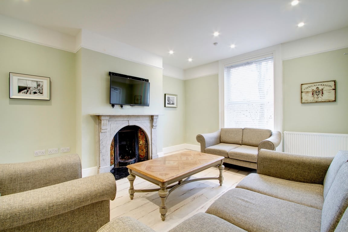 145 Hyde Park Road