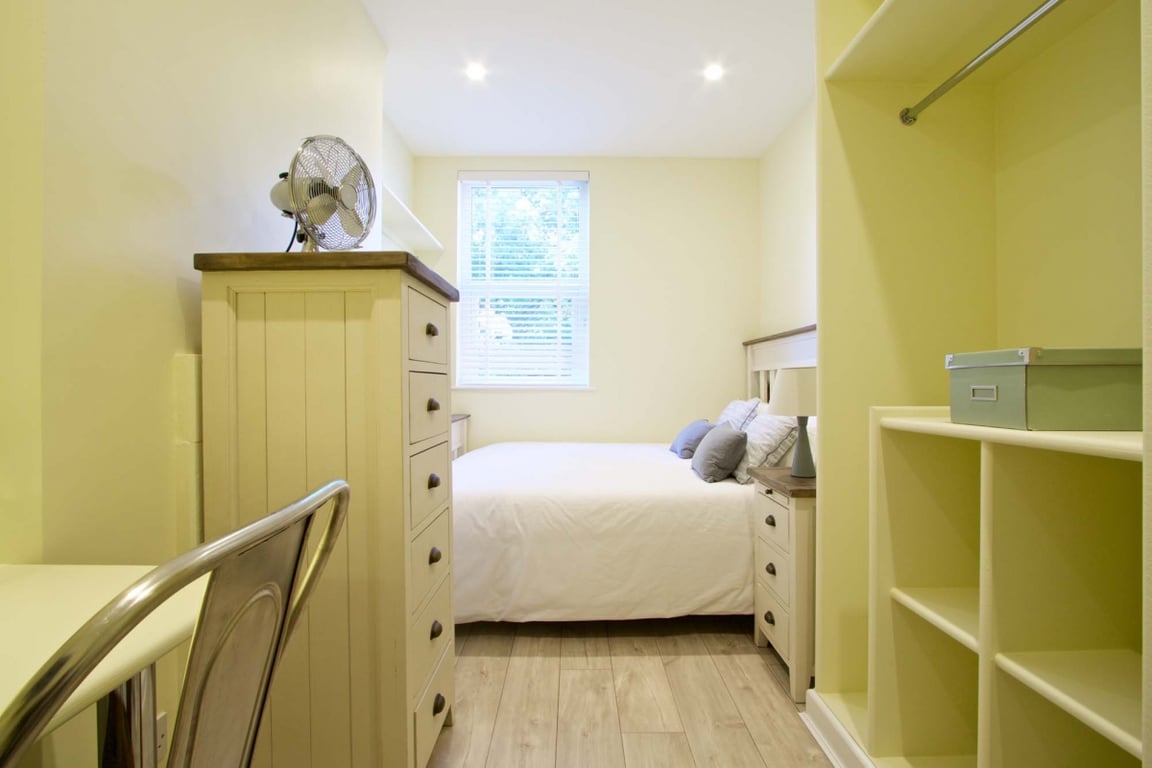 30 Newstead Grove