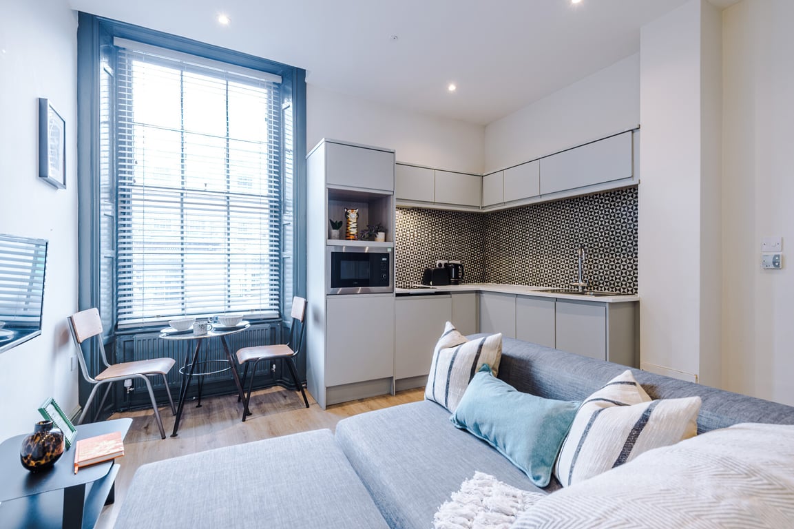 Flat 6, 1a Rodney Street