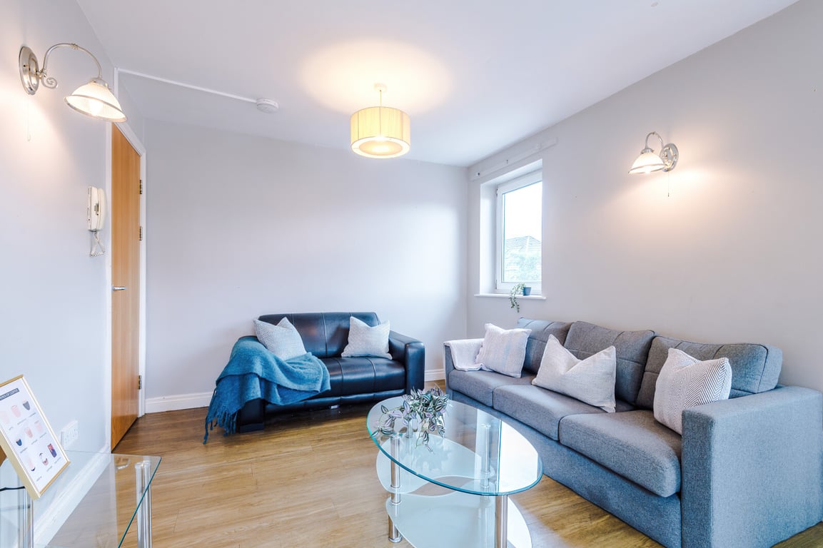 Flat 5, Dalton House