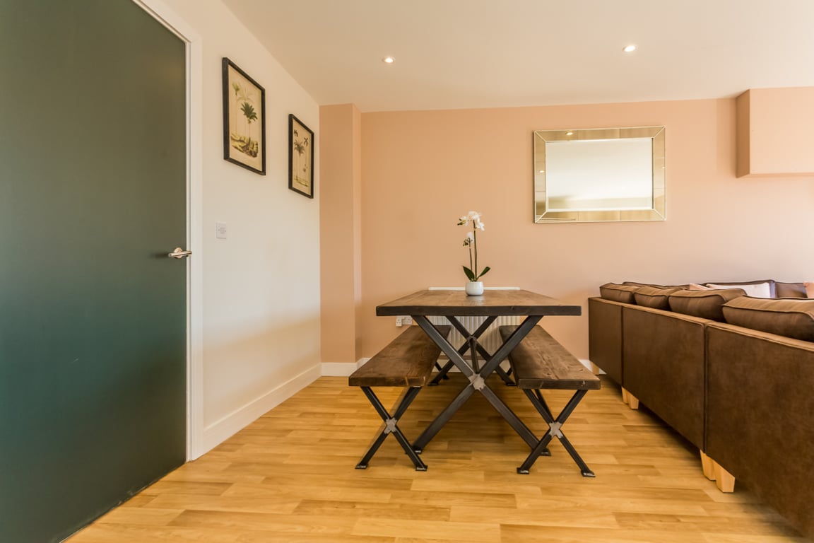 Flat 4, 1 St Hilds Lane