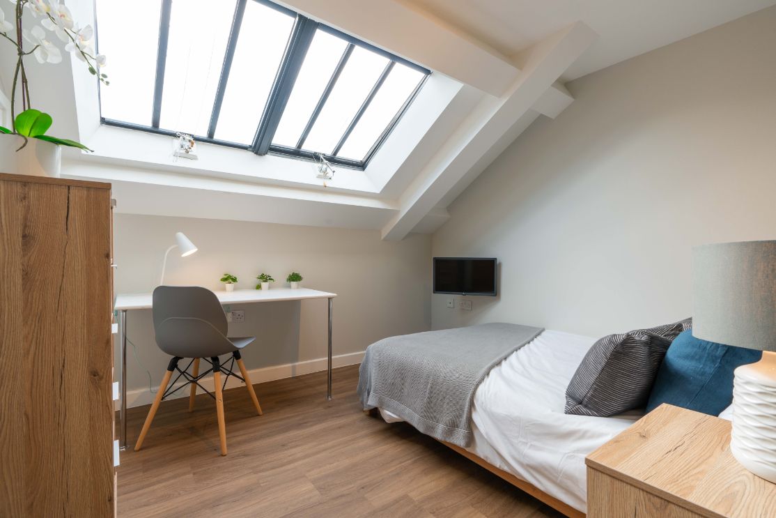 Flat 11 Shiners Yard, 123 Jesmond Road