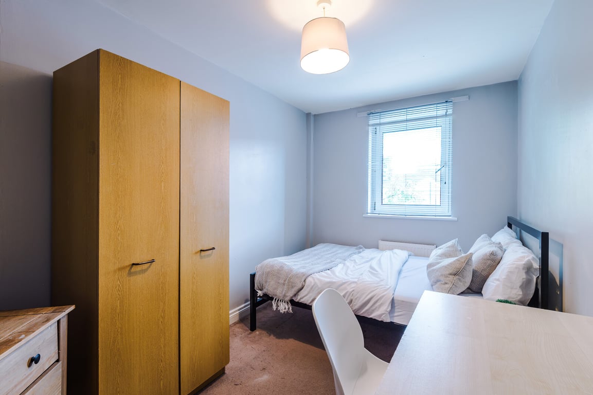 Flat 9, Rylands House
