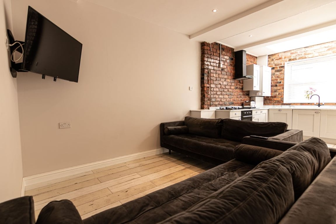 89 Woodcroft Road