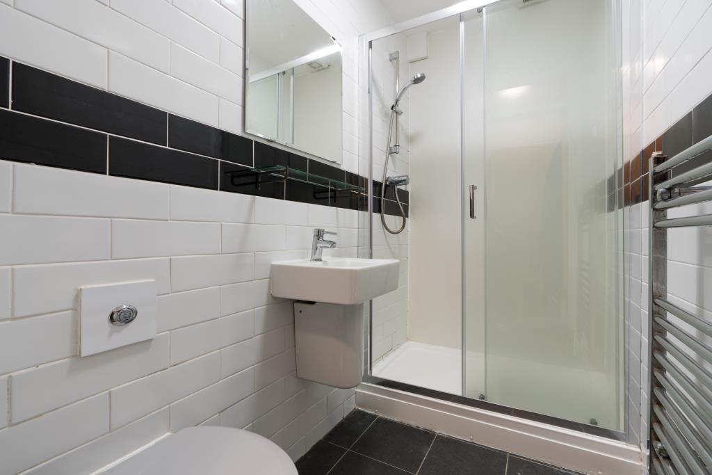 Flat 1, 28 Glynrhondda Street