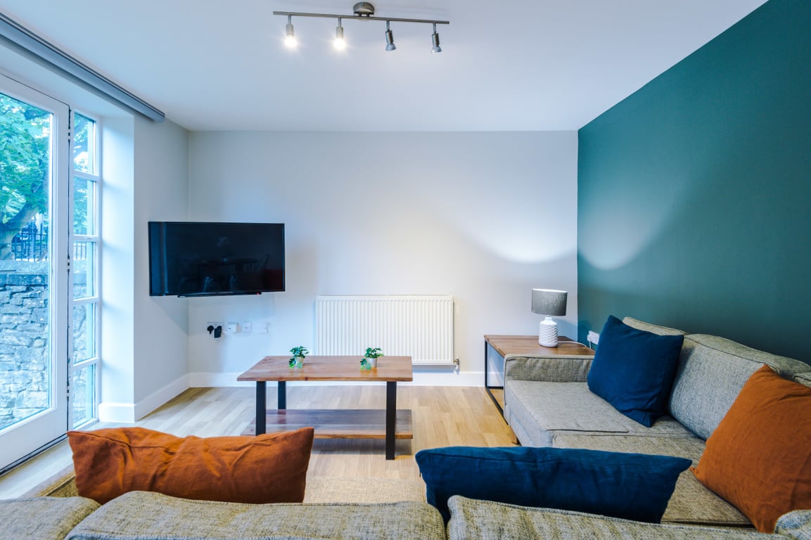 Flat 5 Shiners Yard, 123 Jesmond Road