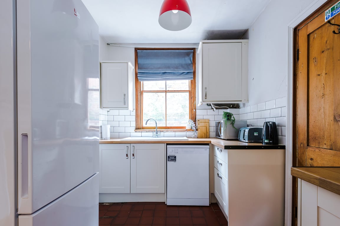 4 Seely Road