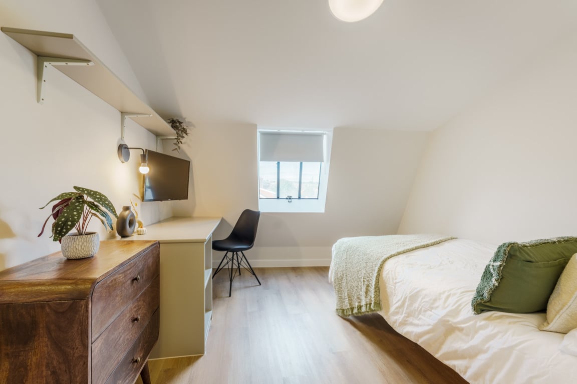 Flat 15, Isca Lofts