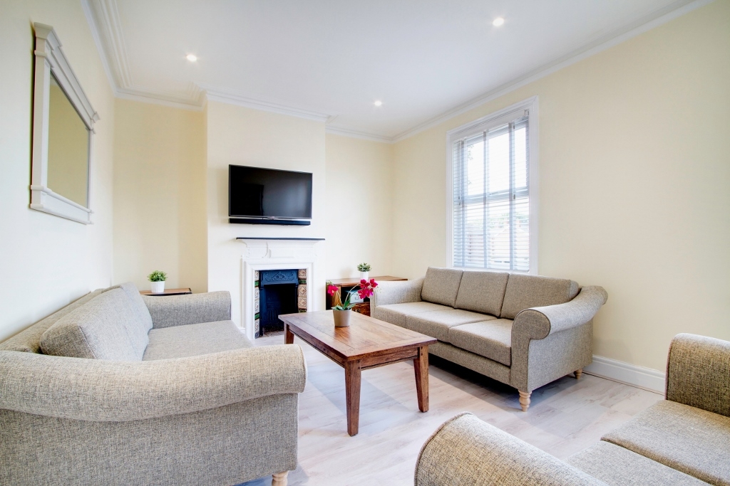 78 Derby Road