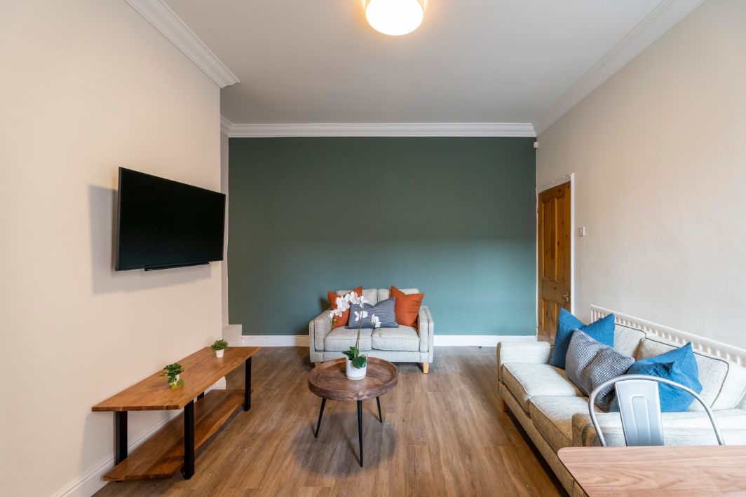 27 Bayswater Road