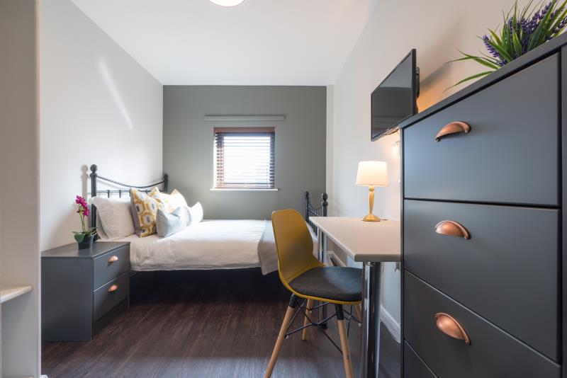 Flat 4, Byron Lofts