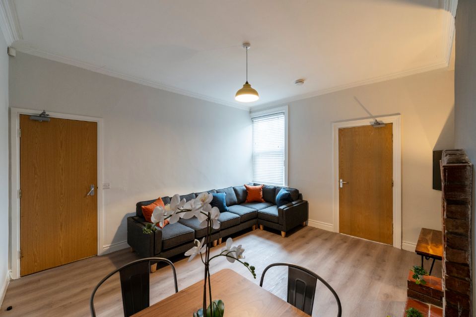 65 Forsyth Road