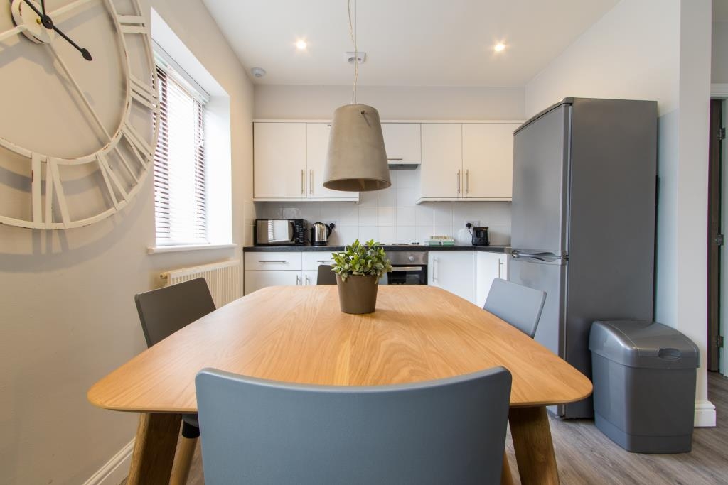 Flat 4, Victoria Court Mews