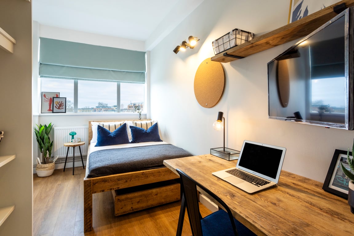 Flat 12, TW1X