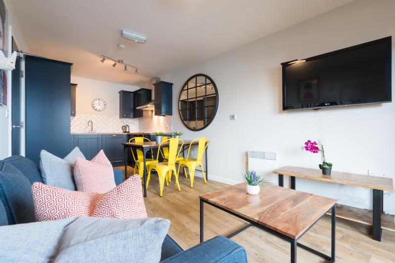 Flat 5, Byron Lofts