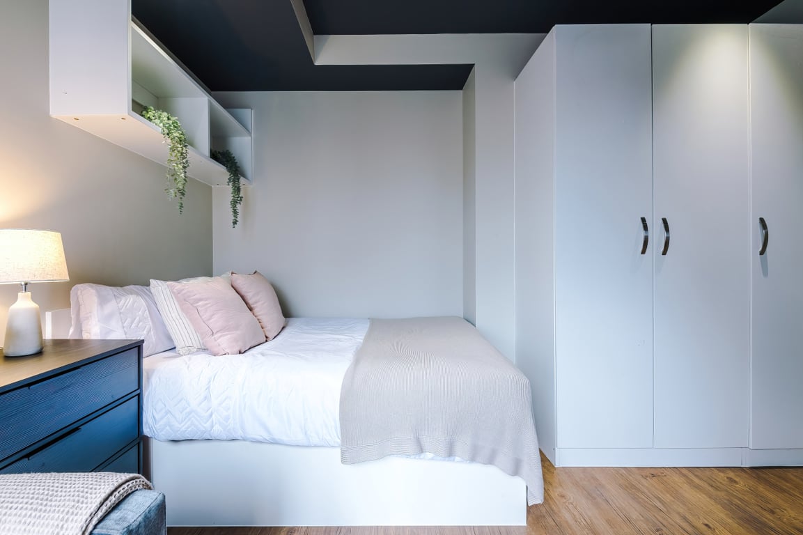 Flat 12, 160 Upper New Walk
