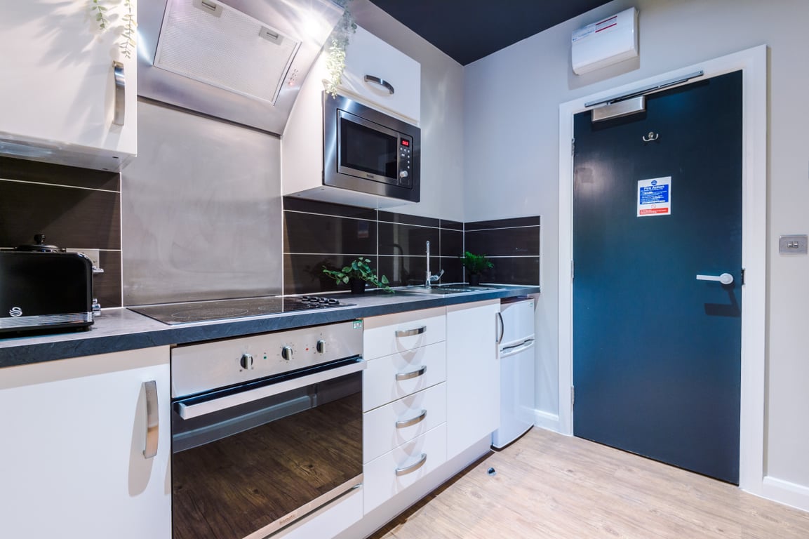 Flat 11, 160 Upper New Walk