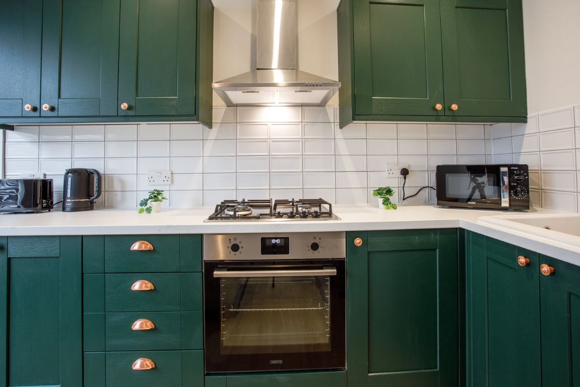 87 Helmsley Road