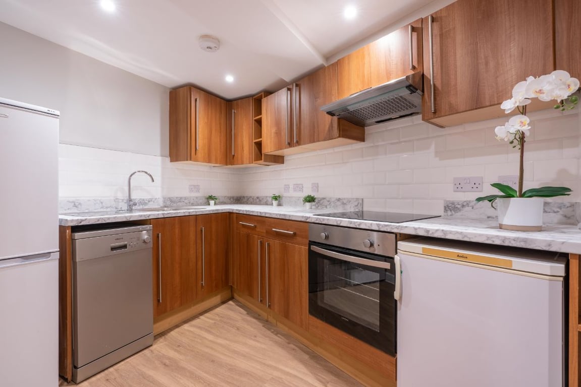 Flat 10 Shiners Yard, 123 Jesmond Road