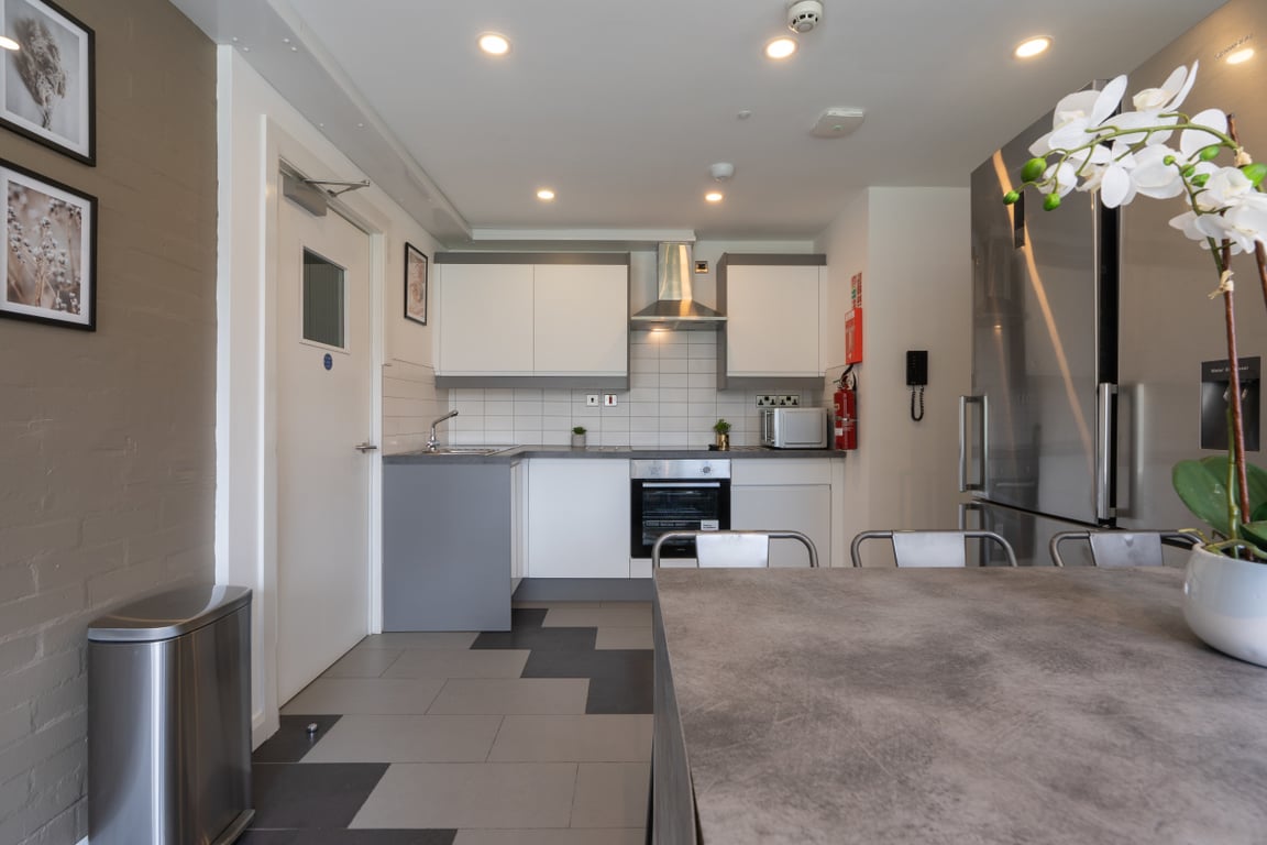 Flat 5, B Jesmond View