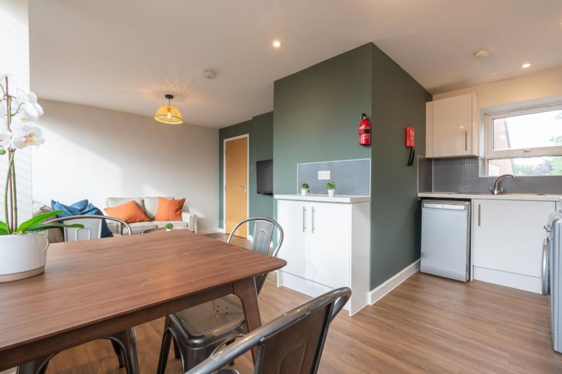 Flat 6 Linden House, 117-119 Jesmond Road