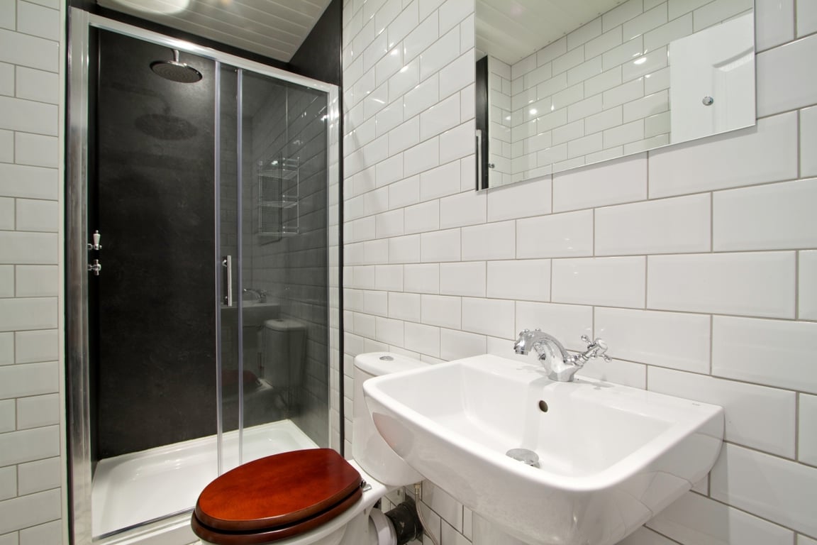15 Booth Avenue