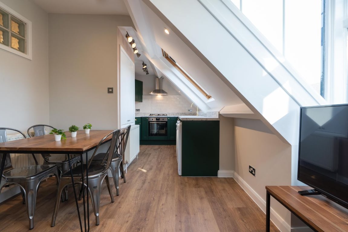 Flat 4 20 Kimberley Gardens