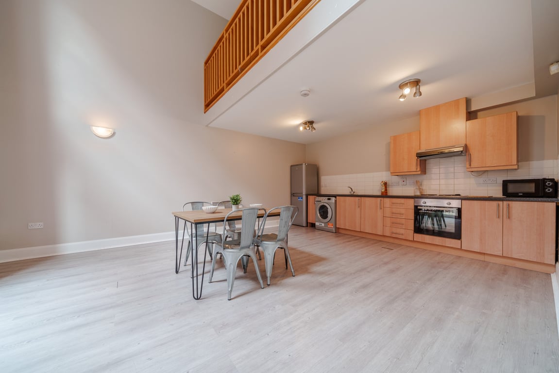 Flat 3, Mayfair Court