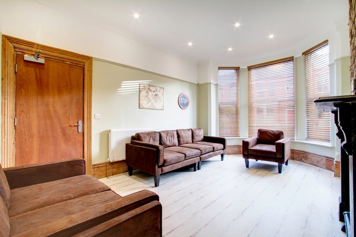 5 Langdale Road