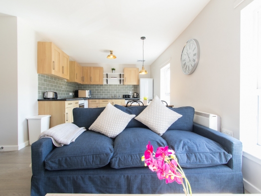 Flat 8, 6 Morrison Circus