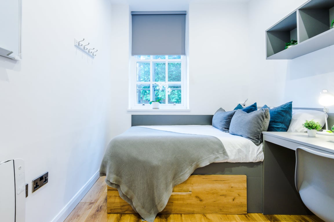 Flat 2, A Jesmond View