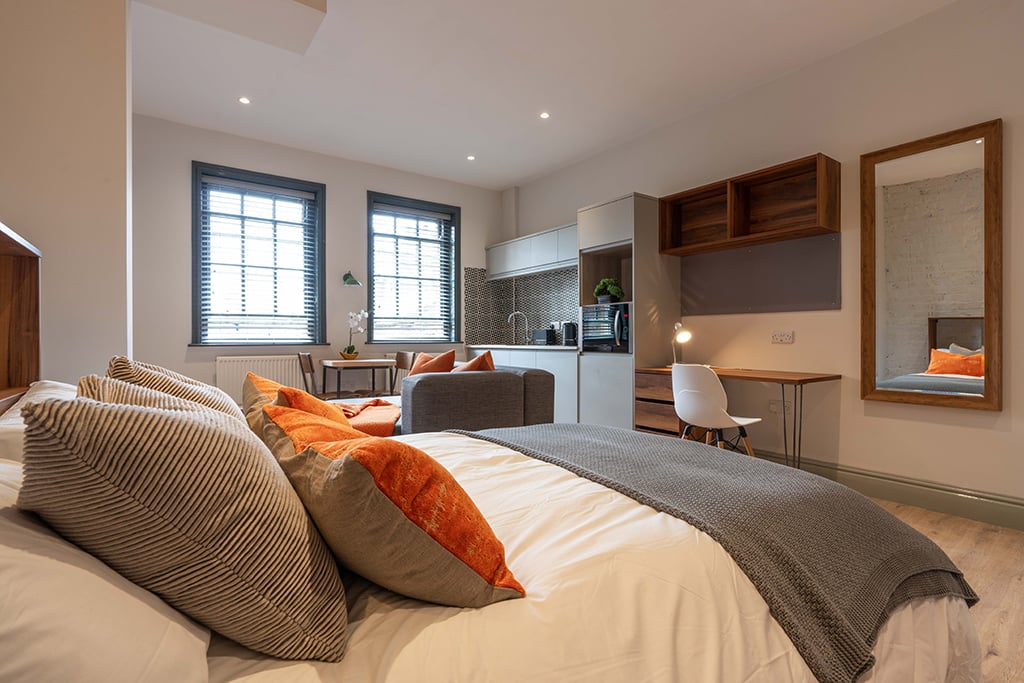 Flat 9, 76 Mount Pleasant