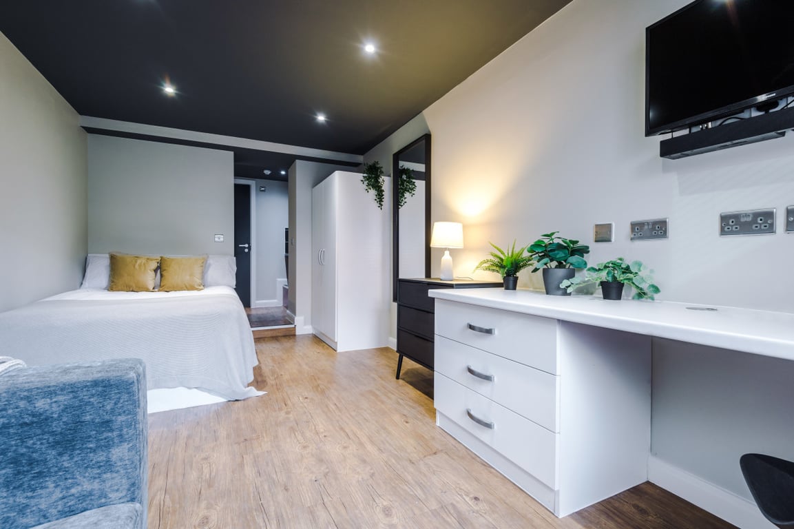 Flat 3, 160 Upper New Walk