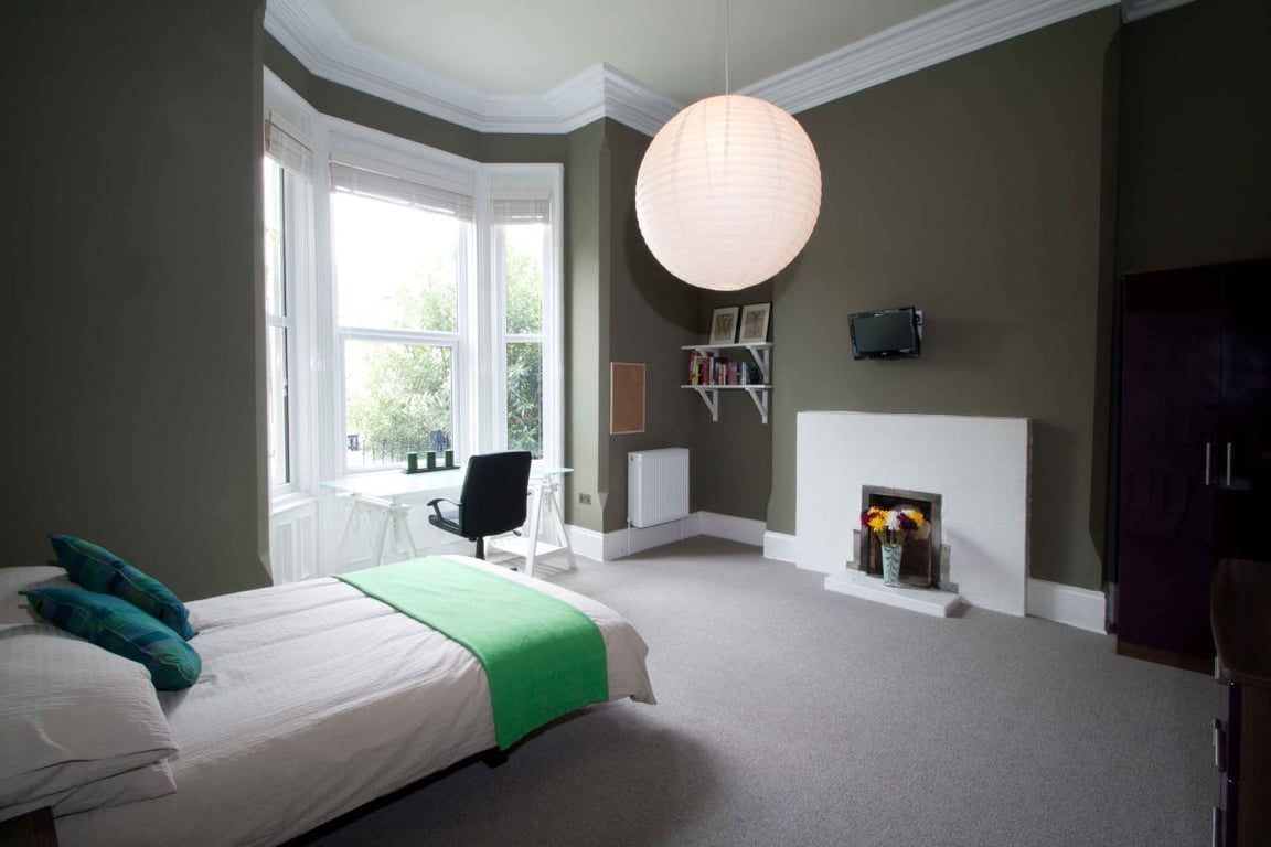 Flat 1, 7a Waverley Street