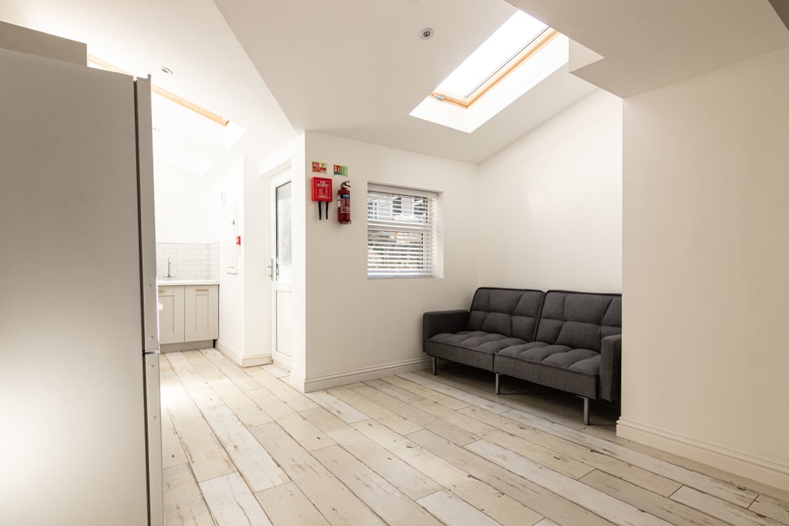 5 Gladstone Terrace