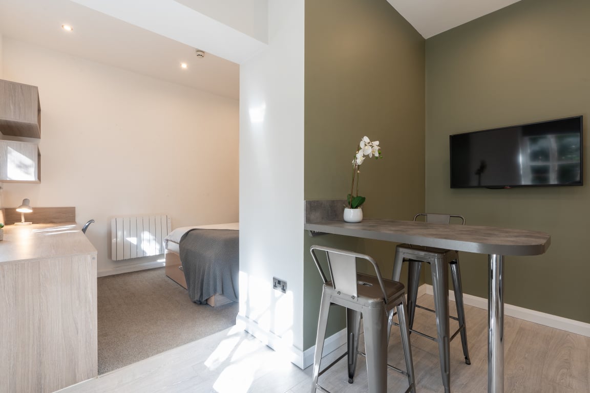 Studio 9, A Jesmond View