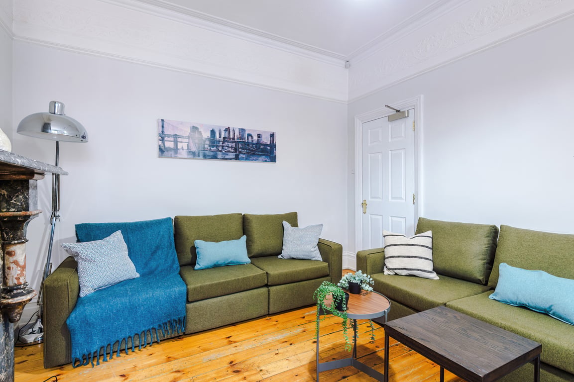 4 Seely Road