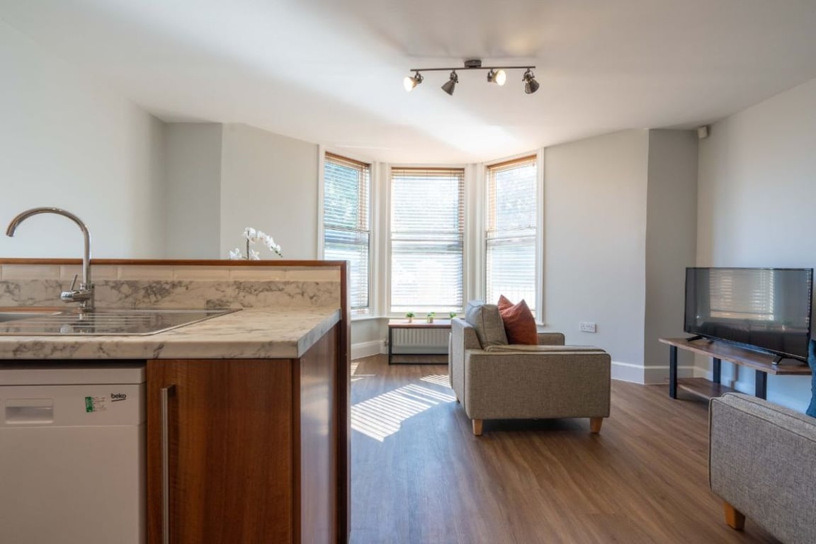 Flat 2 Shiners Yard, 123 Jesmond Road