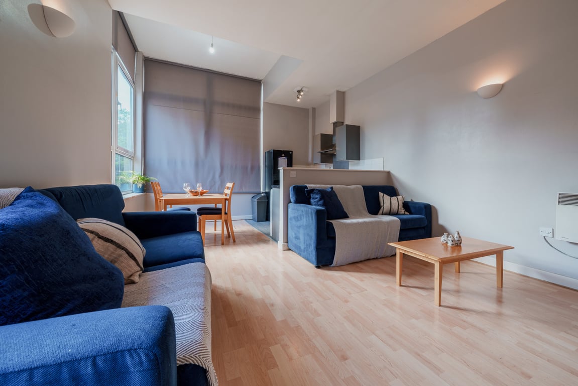 Flat 1, Mayfair Court
