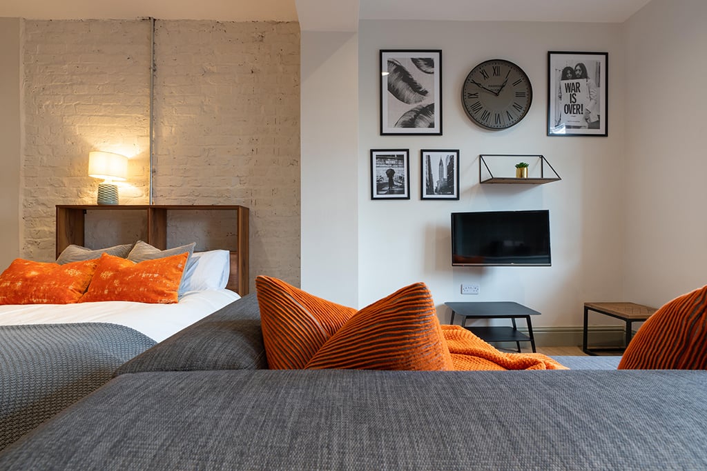 Flat 9, 76 Mount Pleasant