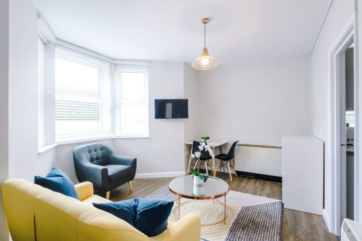 Flat 1, 44 Burdon Terrace