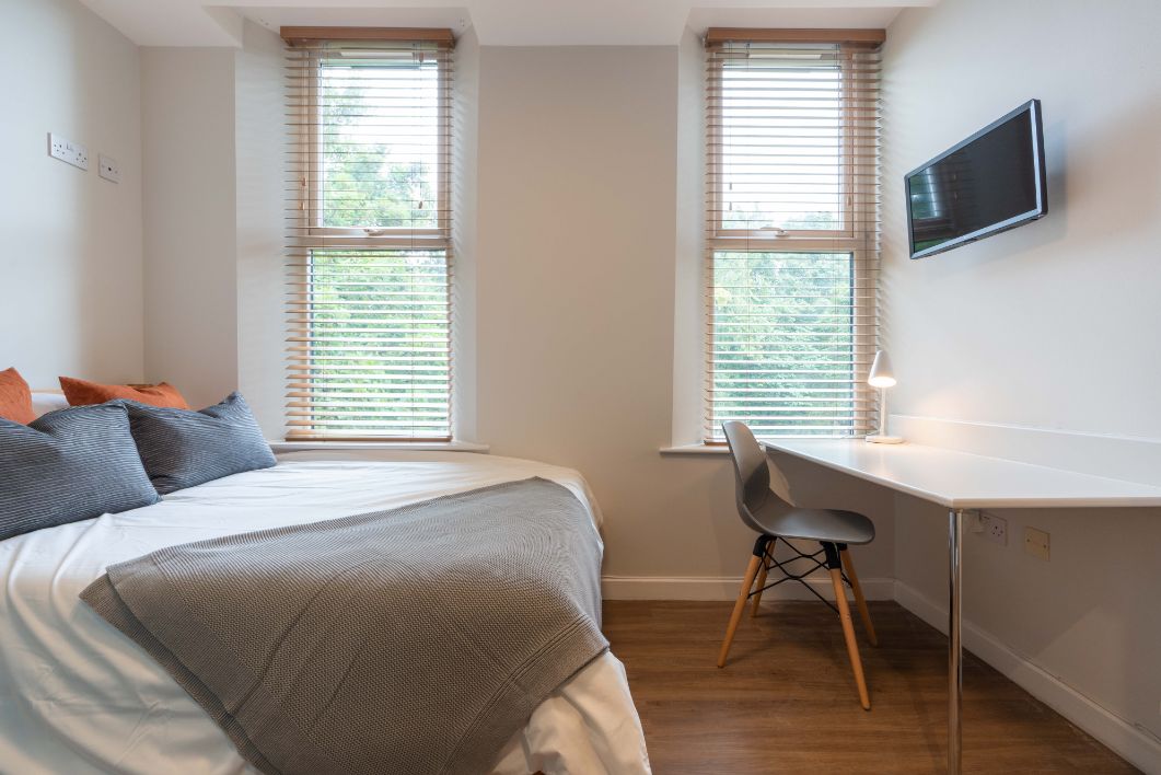Flat 5 Linden House, 117-119 Jesmond Road