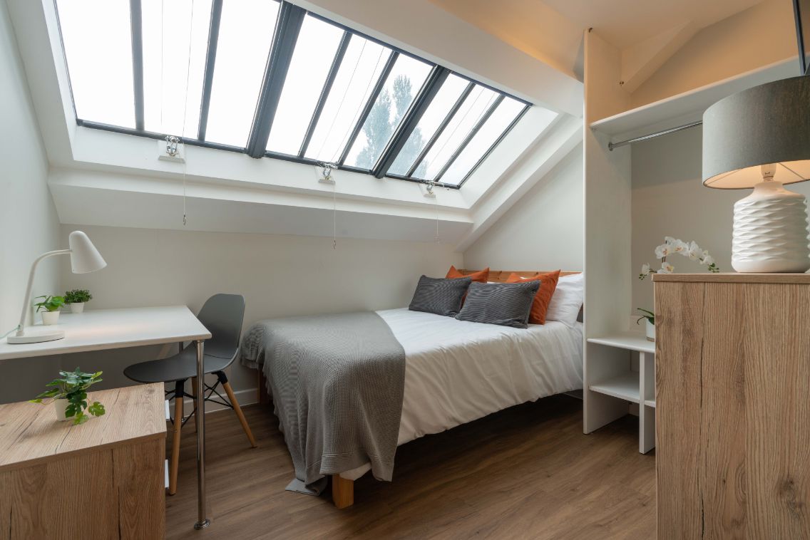 Flat 12 Shiners Yard, 123 Jesmond Road