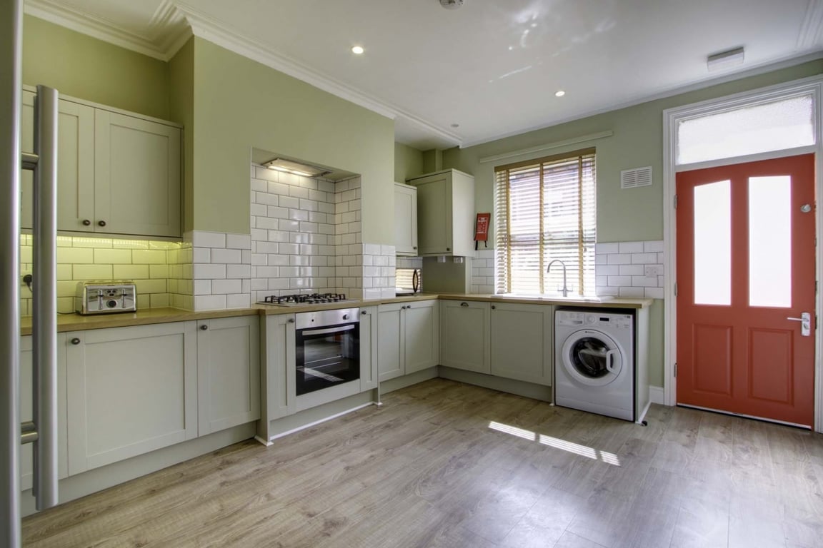 13 Hessle Terrace