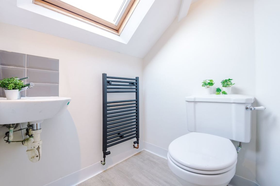 5a Selborne Gardens