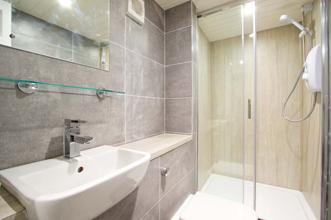 25 Hessle Terrace