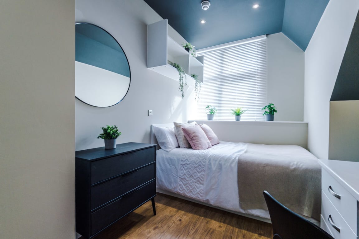 Flat 15, 160 Upper New Walk