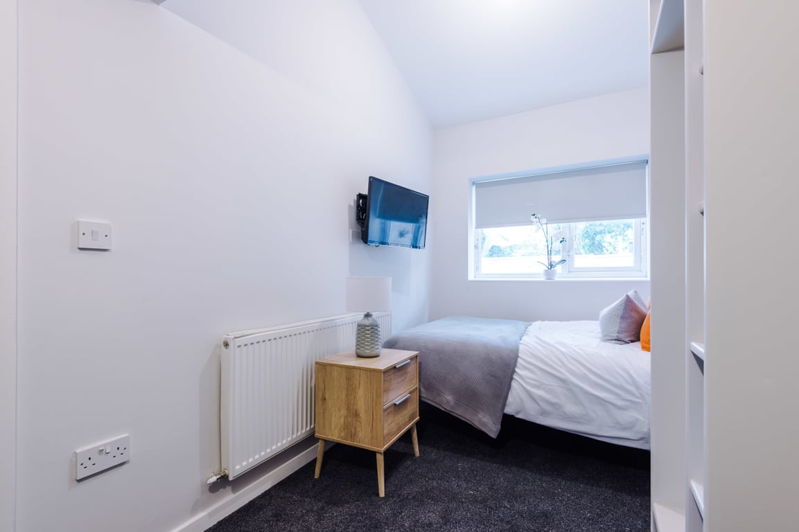 60b Derby Road