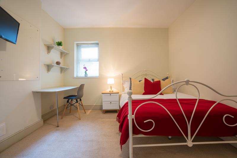 75 Colum Road