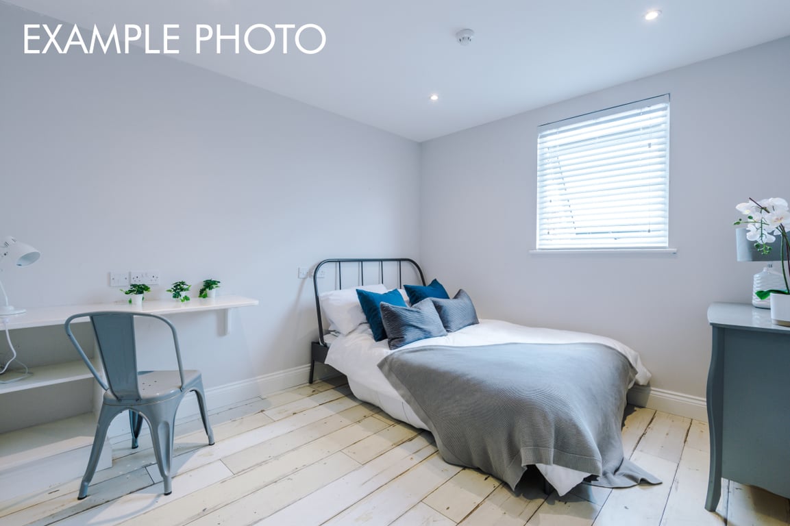 12 Manton Road